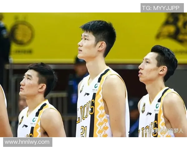 孙铭徽的崛起与挑战:从青涩球员到国家队核心的奋斗历程